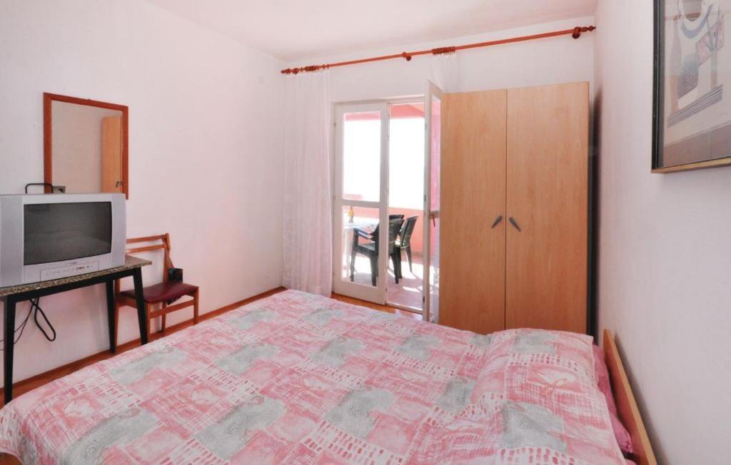 Apartments Coko Omis Room photo